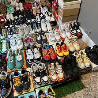 Need everything gone ‼️ Sneakers & some clothing . Wide variety of items . {Size XS-XL} {Size 5-15}