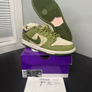 Nike dunk low SB yuto sz 8 DS $185