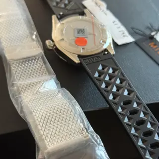 *new* Mido Ocean Star Decompression Worldtimer true GMT
