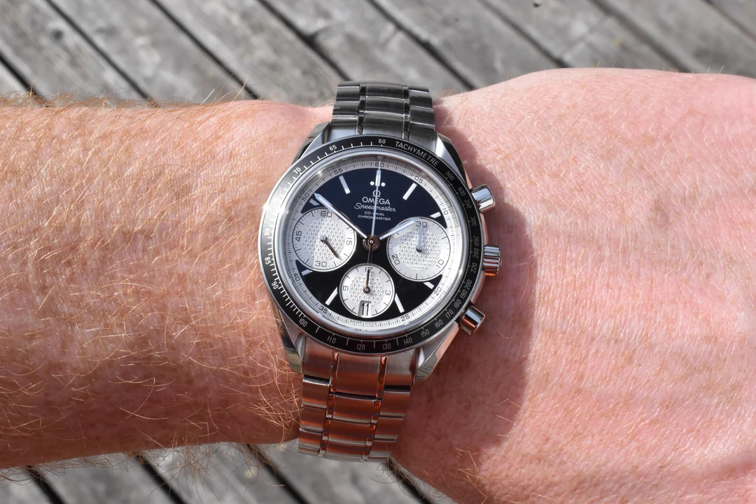 Omega Speedmaster Racing 40mm Steel Reverse Panda Dial 326.30.40.50.01 ...