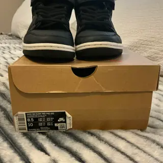 Nike SB Dunks, high, mid, low.. sizes 8.5-9. Prices include shipping and PayPal invoiced. Message for more pics