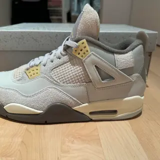 Jordan 4 Craft ‘Proton Dust’ Size 11.5