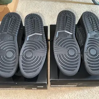 Travis Scott Jordan 1 phantom $740 each (price drop/repost)