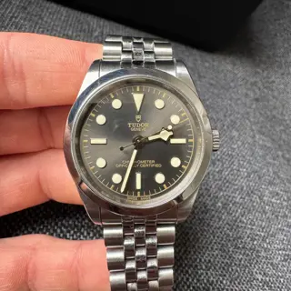Black Bay 36 Anthracite