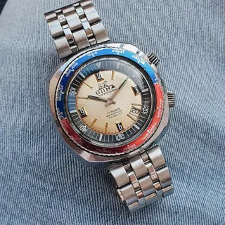 1970s Oversized Utina Professional World Timer Manual Wind | $175