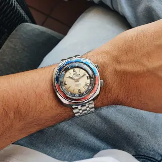 1970s Oversized Utina Professional World Timer Manual Wind | $175