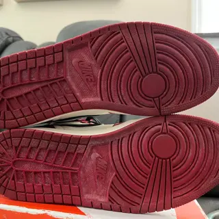 Jordan 1 Lost & Found size 9.5 clean w/ receipt - $260 shipped