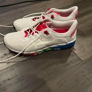 1/1000 NWT ASICS x Metro x Lebedev GEL-Quantum 360 5