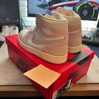 Jordan 1 High "Washed Pink" Wmn's Sz. 9 {$120 shipped/invoiced}