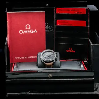 Omega Speedmaster Dark Side of the Moon Vintage Full Set 311.92.44.51.01.006 - $8,095