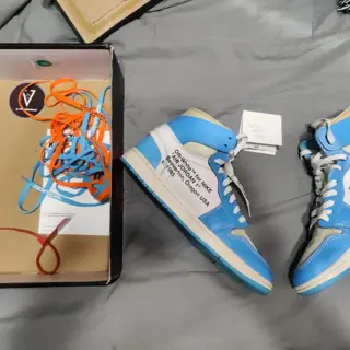 Off White UNC 10.5