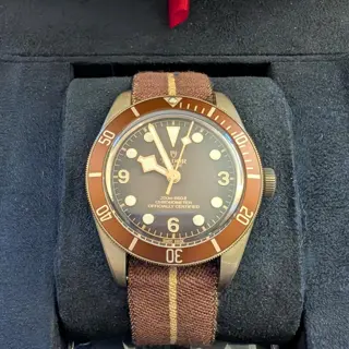 Tudor Black Bay 58 Bronze / m79012m-0001