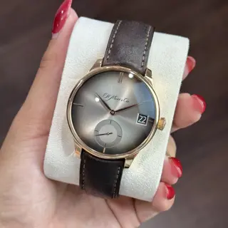 2020 H. Moser & Cie. Venturer Big Date 2100-0402 - Excellent Condition With Box and Papers