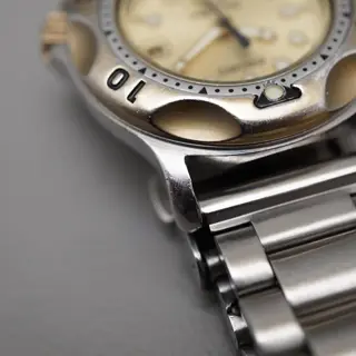 Vintage 1988 Seiko 3E25-0A10 Gold Tone Scuba 200M Quartz Mini Diver Watch - $95
