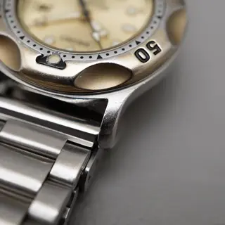 Vintage 1988 Seiko 3E25-0A10 Gold Tone Scuba 200M Quartz Mini Diver Watch - $95