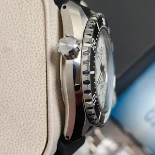 Seiko Marinemaster 300 SLA077 LNIB Full Kit + OEM Seiko Rubber Strap - $1900