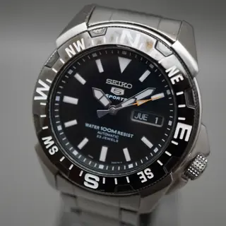 Seiko 5 Sports SNZE81 7S26 Black Dial 100M Compass Automatic Watch READ - $120
