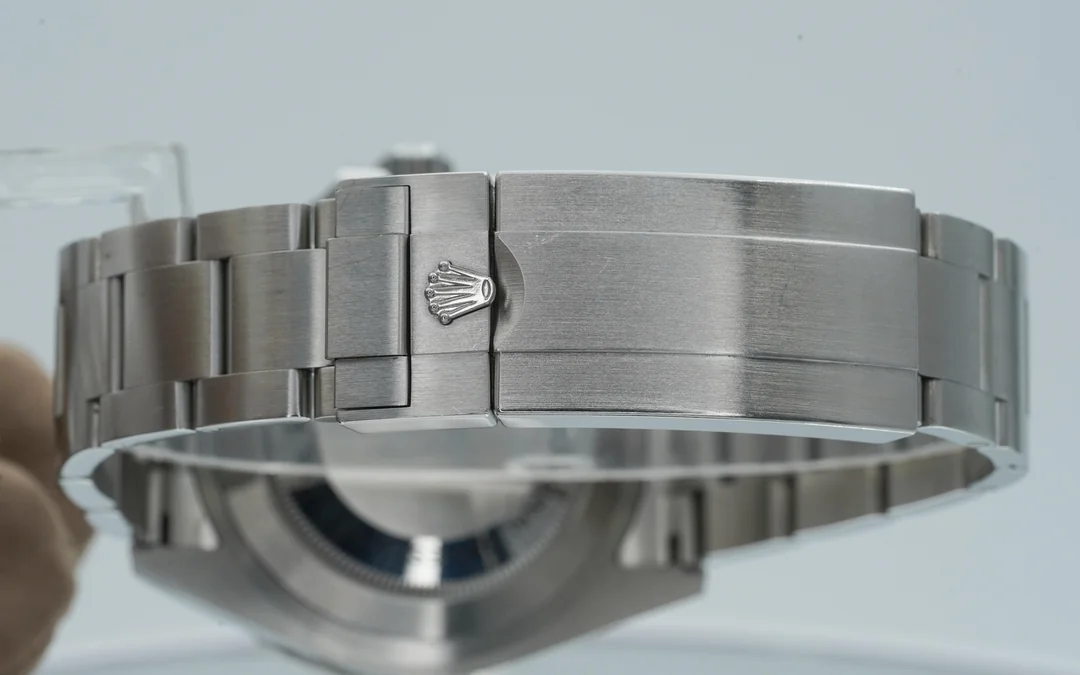 2023 Rolex Sea-Dweller 126600 43mm Stainless Steel Black Dial Boxes/Papers!
