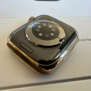 Apple Watch series 7 41 mm - Gold stainless steel Sapphire crystal