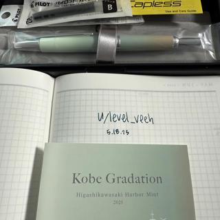 Pilot x Nagasawa Vanishing Point Decimo - Kobe Gradation Harbor Mint with Silver Trim <FM>!