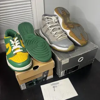 Brazil dunks 2001 cool grey 2010 sz 9 $70 each price reduction