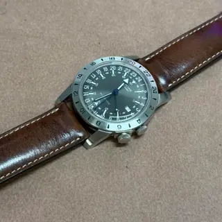 Glycine Airman GL0303 “The Chief” - $525