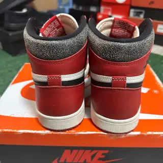 Jordan 1 Retro High OG Lost & Found - Size 9 - Excellent Condition, OG ALL - $220 Shipped