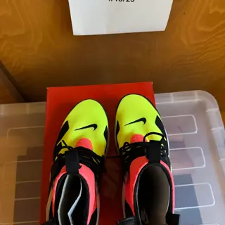 Nike x Acronym Air Presto Volt size Medium (10 to 11) gently used like new condition with OG everything $300 shipped (obo)