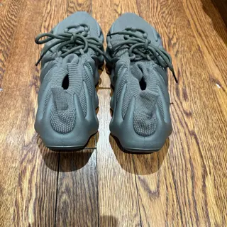 Yeezy 350, 450, Slides - sz11 - $200 for all (NYC/LI, USA)