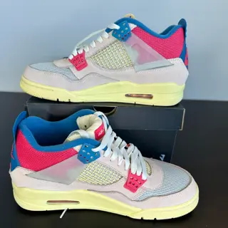 Jordan 4 Retro Union Guava Ice - Size 10 - Used - More in comments
