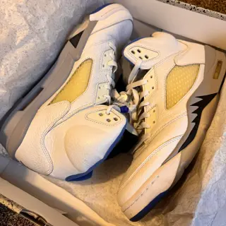 Jordans SZ 13 ALL-Pics & Prices Below