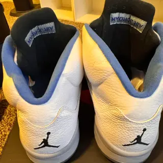 Jordans SZ 13 ALL-Pics & Prices Below