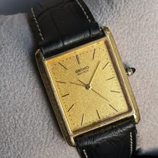 1980's Gold Plated Seiko Stardust Glitter Dial 30 micron gold Tank Style Dress Watch Battery operated 6030-5510 Price: 120$