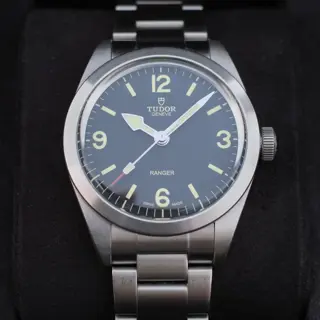 Tudor Ranger on Bracelet, Full Kit
