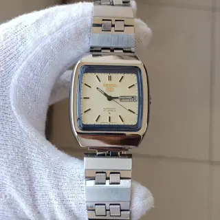 SEIKO 5 Cream Dial Automatic Watch. $135 Shipped.