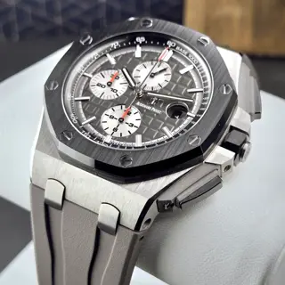 Audemars Piguet Royal Oak Offshore Titanium 44mm with box and papers