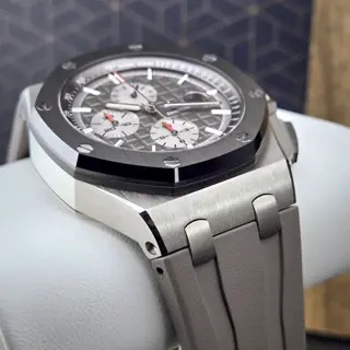 Audemars Piguet Royal Oak Offshore Titanium 44mm with box and papers