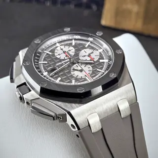Audemars Piguet Royal Oak Offshore Titanium 44mm with box and papers