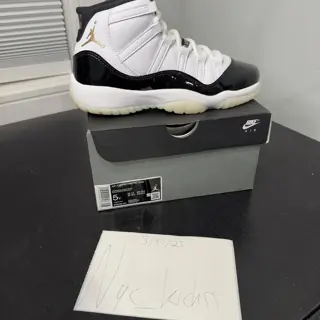 jordan 11 gratitude Sz 5Y DS og all $120 shipped