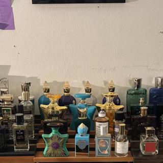 ATH, Argos, Acqua di Gio, BDK, Bond, Creed, Fragrance One, JPG, Lorenzo Pazzaglia, Mind Games, PdM, Polo, Roja, Sospiro, Versace, Valentino, Vetuza, Widian, Xerjoff, YSL,  etc. (decant)(bottle)