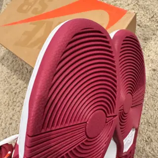 Nike Dunk High Sweet Beets size 13. DS, OG all. $125 shipped obo
