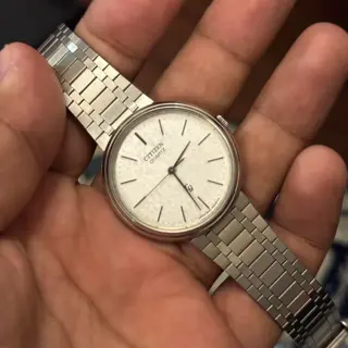 Citizen CQ UFO Snow Flake Dial 165$