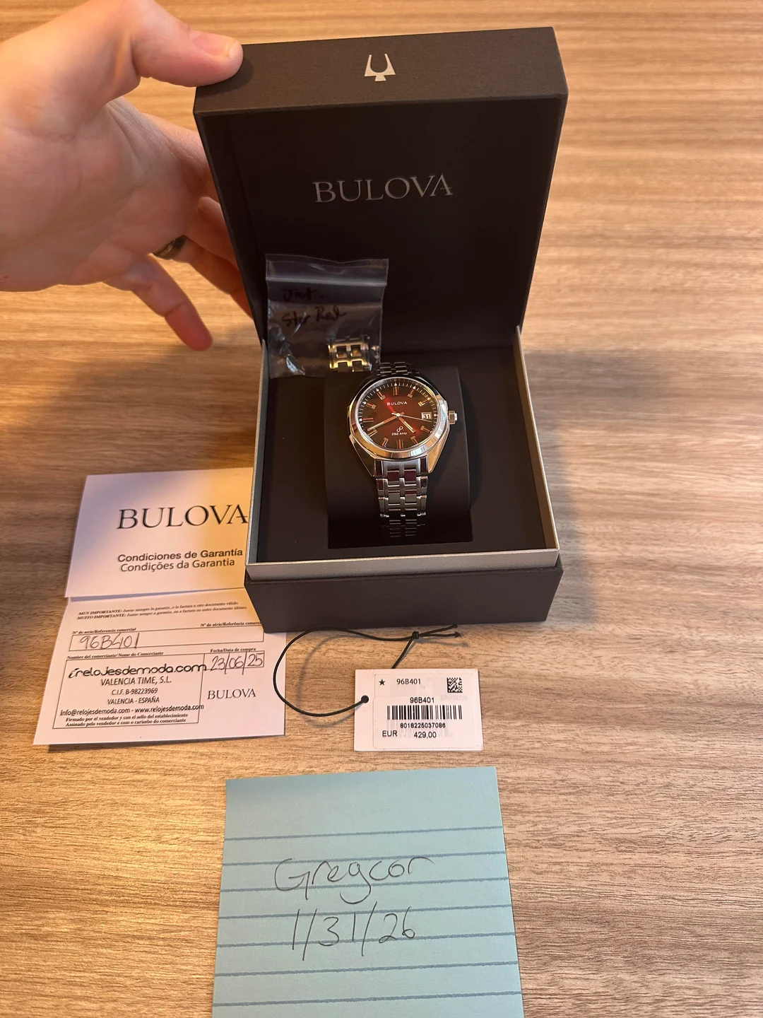 Bulova Jet Star (Red) 96B401 (40mm, Precisionist smooth sweep quartz)