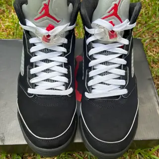 Jordan 5 Reimagined Metallic size 8 $230