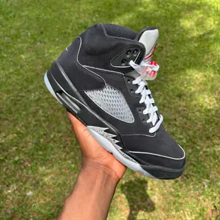 Jordan 5 Reimagined Metallic size 8 $230