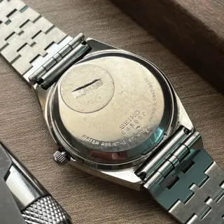 April 1976 Seiko Quartz – Snowflake Dial ❄️ – $145 Shipped! 🚚