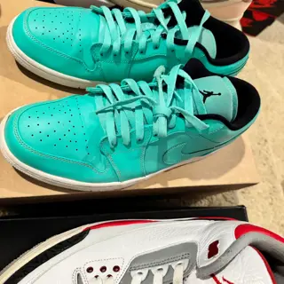 Jordan, Travis, Sb Dunk sz 11: $50-$525 spring cleaning