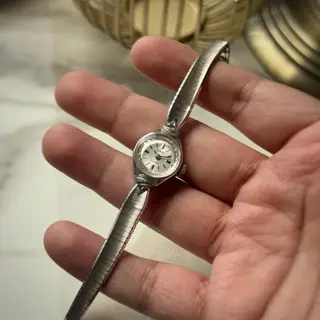 Vintage Zodiac Ladies Manual Winding only for 150$ Shipped 🚢 Via FedEx
