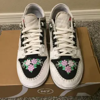 Nike Sb N7 Size: 10 Condition: 8.5/10 Price: $140