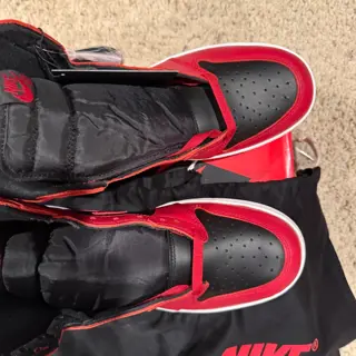 DS Jordan 1 Hi ‘85 Varsity Red size 10.5m $225 shipped and invoiced